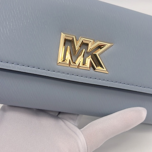 MICHAEL Michael Kors Mimi Large Saffiano Leather Bi-Fold Wallet Pale Blue - Picture 3 of 16